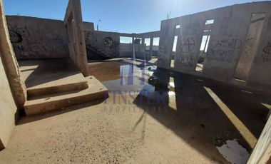 Terreno con Casa en Obra Gruesa Vista al Mar