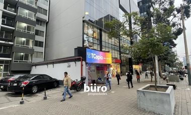 LOCAL COMERCIAL EN ALQUILER EN SAN ISIDRO EN ZONA DE ALTO TRÁNSITO