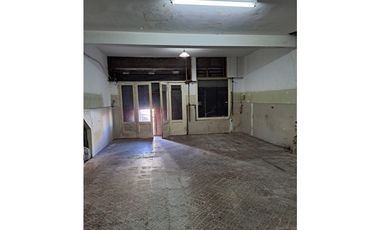 Ph 3 ambiente 1er piso mas local en planta baja