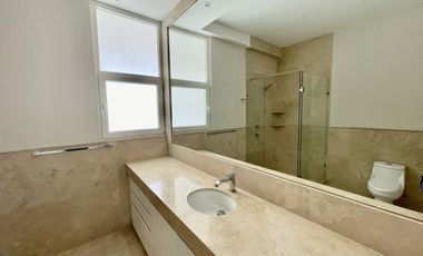 VENDE O RENTA DEPARTAMENTO PENTH HOUSE EN BOSQUE REAL