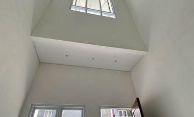 Dijual Rumah Baru 6x15m2 di Kawasan Bagus Metland Puri