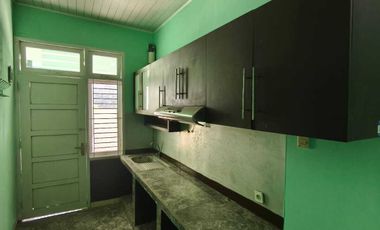 Rumah di cluster di pusat pendidikan kota Cirebon