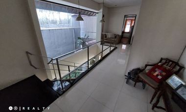 HUNIAN EKSKLUSIF di Kawasan Elit Alamanda Dago Permai Bandung