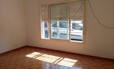 PH 2 1/2 amb. con terraza