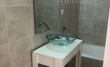 Casa PH en venta en Bernal Centro
