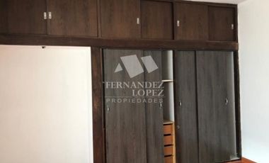 Casa PH en venta en Bernal Centro