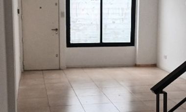 Casa PH en alquiler en Lanus Oeste