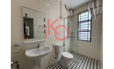 Dijual Rumah Mewah di Taman Golf Residence 1 Batam