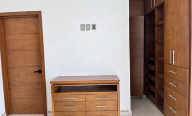 Estrene junto a Burgos