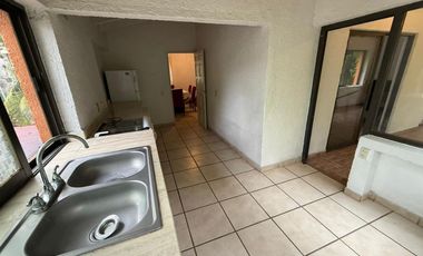 Casa en Fraccionamiento en Lomas de Atzingo Cuernavaca - M2AI-860-Fr