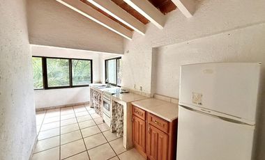 Casa en Fraccionamiento en Lomas de Atzingo Cuernavaca - M2AI-860-Fr