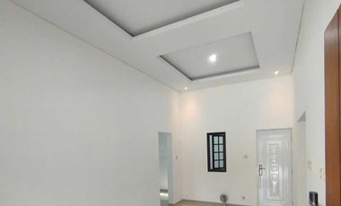 Rumah baru siap huni dekat SMA Negeri 1 Seyegan, pasar ngino, ugm, uty, mall jcm, terminal jombor