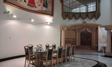 Rumah dijual paling bagus di Solo Baru