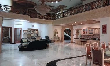 Rumah dijual paling bagus di Solo Baru