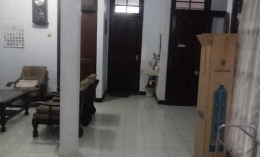 Disewakan Rumah Kostan Cocok Untuk Usaha Lokasi Strategis di Sukaluyu