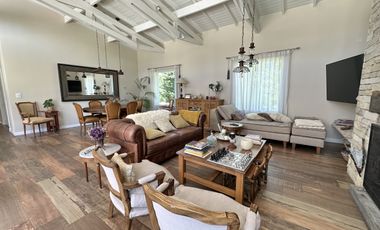 Casa en alquiler temporada en Rumenco