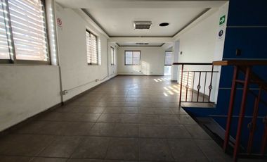 Local comercial en arriendo en LA REINA