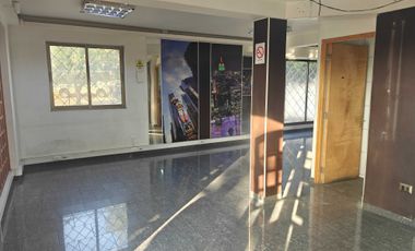 Local comercial en arriendo en LA REINA