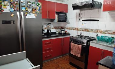 Casa en Venta en Los Artesanos con Paine