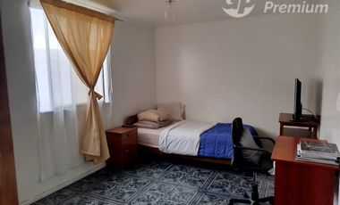 Casa en Venta en Los Artesanos con Paine