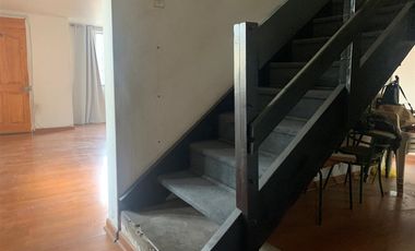 Casa en Venta en ENTRE CALLES AURORA DE CHILE Y PADRE FAUSTINO GAZZIERO