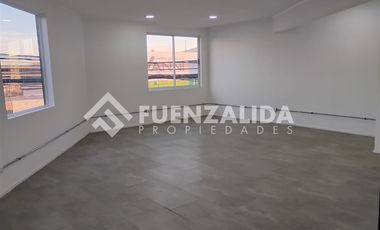 Local Comercial en Arriendo en Chacabuco con Manuel Rodriguez