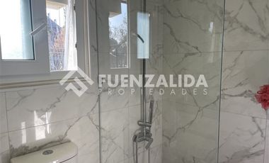 Casa en Arriendo en La cañada 7350