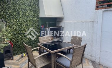 Casa en Arriendo en La cañada 7350