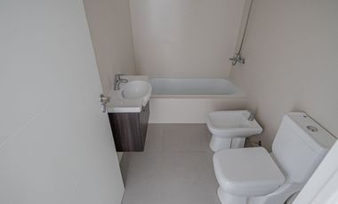 VENTA MONOAMBIENTE A ESTRENAR CASEROS CENTRO
