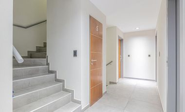 VENTA MONOAMBIENTE A ESTRENAR CASEROS CENTRO