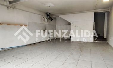 Local Comercial en Arriendo en Carmen 2206