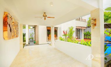 FREEHOLD | MODERN BALINESE-STYLE VILLA IN PETITENGET