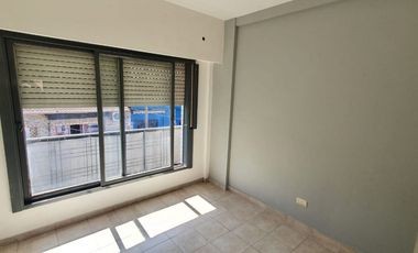 Alquiler Departamento 3 ambientes en San Justo