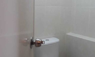 apartment green lake view siap huni fasilitas lengkap aman nyaman