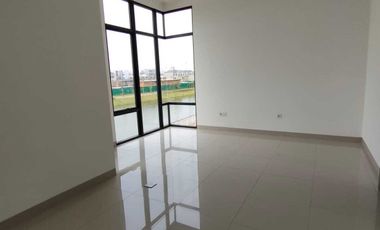 Rumah Tahap 2 PIK 2 View Langsung Danau 2Lt 10x15 4+1KT Siap Huni