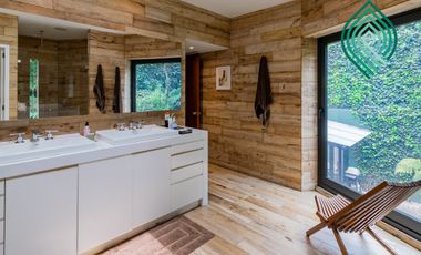 RESIDENCIA EN VENTA EN BOSQUES DE LAS LOMAS ACABADOS AAA