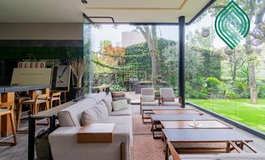 RESIDENCIA EN VENTA EN BOSQUES DE LAS LOMAS ACABADOS AAA