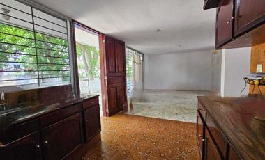CASA AMPLIA CON EXTENSO JARDIN. FRENTE AL RIO DE TUXPAN VERACRUZ.