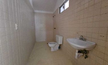 CASA AMPLIA CON EXTENSO JARDIN. FRENTE AL RIO DE TUXPAN VERACRUZ.