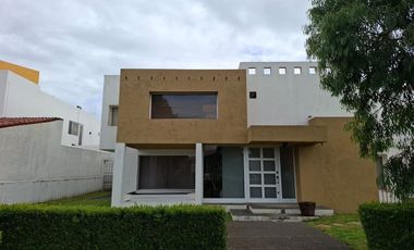 CASA EN RENTA METEPEC ESTADO DE MEXICO LA ASUNCION CON 4 RECAMARAS