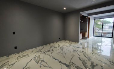 CASA EN VENTA EN CHAPALITA GUADALAJARA, JALISCO.