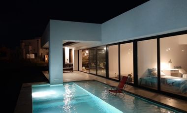 Casa  en alquiler