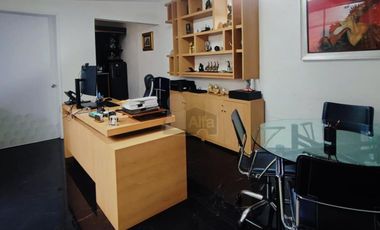 CASA CON USO DE SUELO EN LA ANZURES