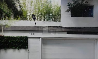 CASA CON USO DE SUELO EN LA ANZURES