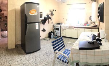 CASA 4 AMBIENTES EN ALQUILER , CASTILLO