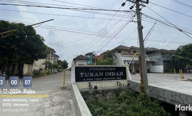 rumah dua lantai hadiah langsung mobil