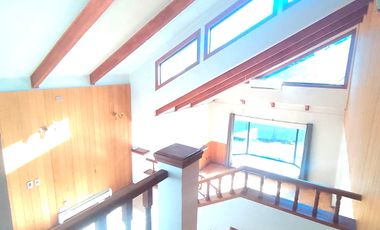 ARRIENDO DE GRAN CASA IDEAL PARA EMPRESAS, INSTITUCIONES