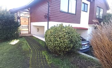 ARRIENDO DE GRAN CASA IDEAL PARA EMPRESAS, INSTITUCIONES