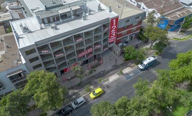 VENTA DE LOCAL EN PROVIDENCIA A PASOS DE BARRIO ITALIA