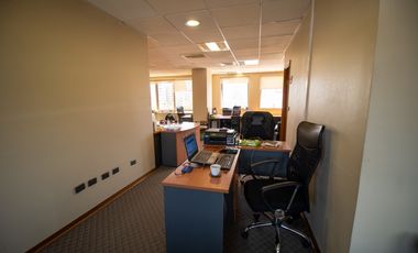 Arriendo Amplia Oficina En Viña Del Mar